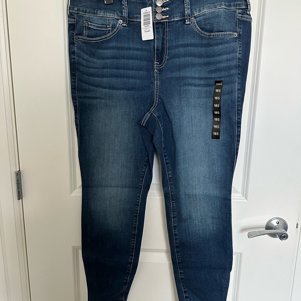 Torrid Skinny Jeans - Size 18 Short NWT
